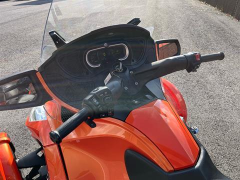 2019 Can-Am Spyder RT Limited in Tyrone, Pennsylvania - Photo 7