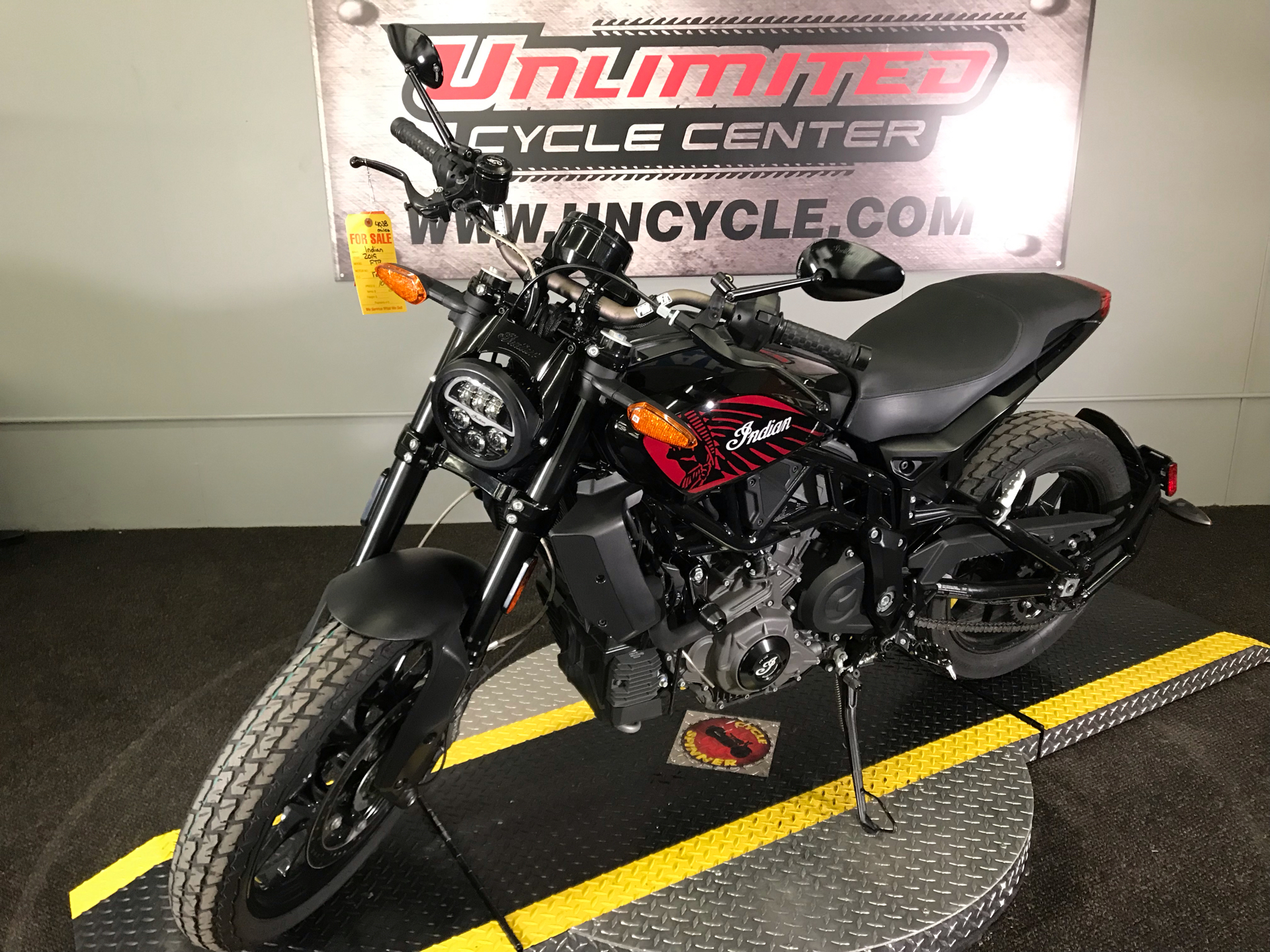 2019 Indian Motorcycle FTR™ 1200 in Tyrone, Pennsylvania - Photo 8