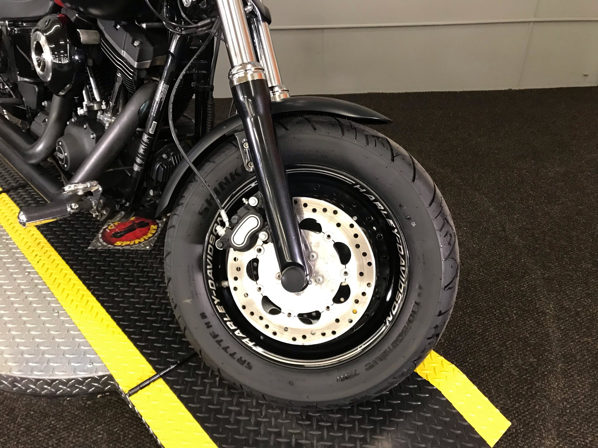 2015 Harley-Davidson Fat Bob® in Tyrone, Pennsylvania - Photo 5