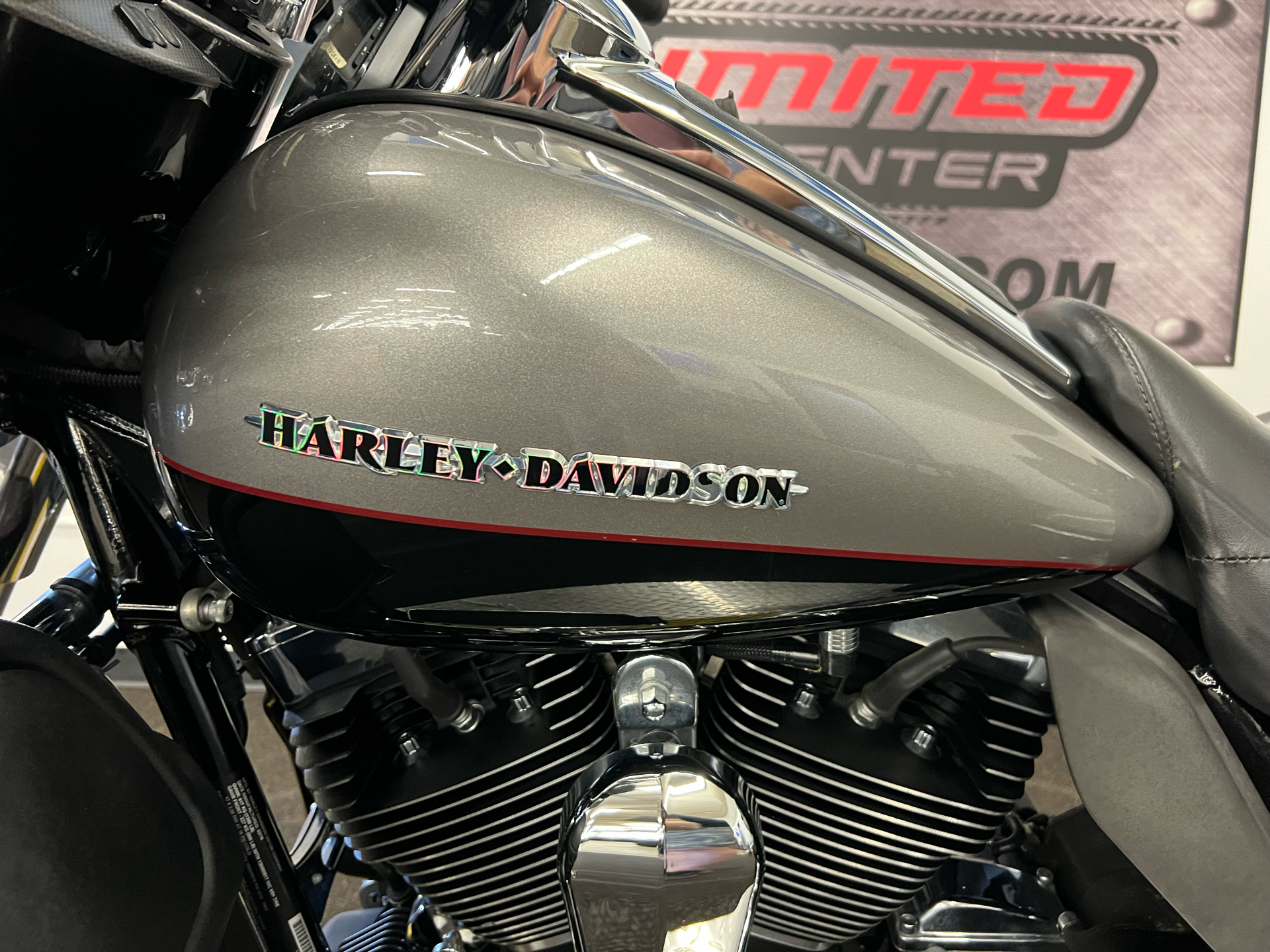 2016 Harley-Davidson Ultra Limited in Tyrone, Pennsylvania - Photo 12