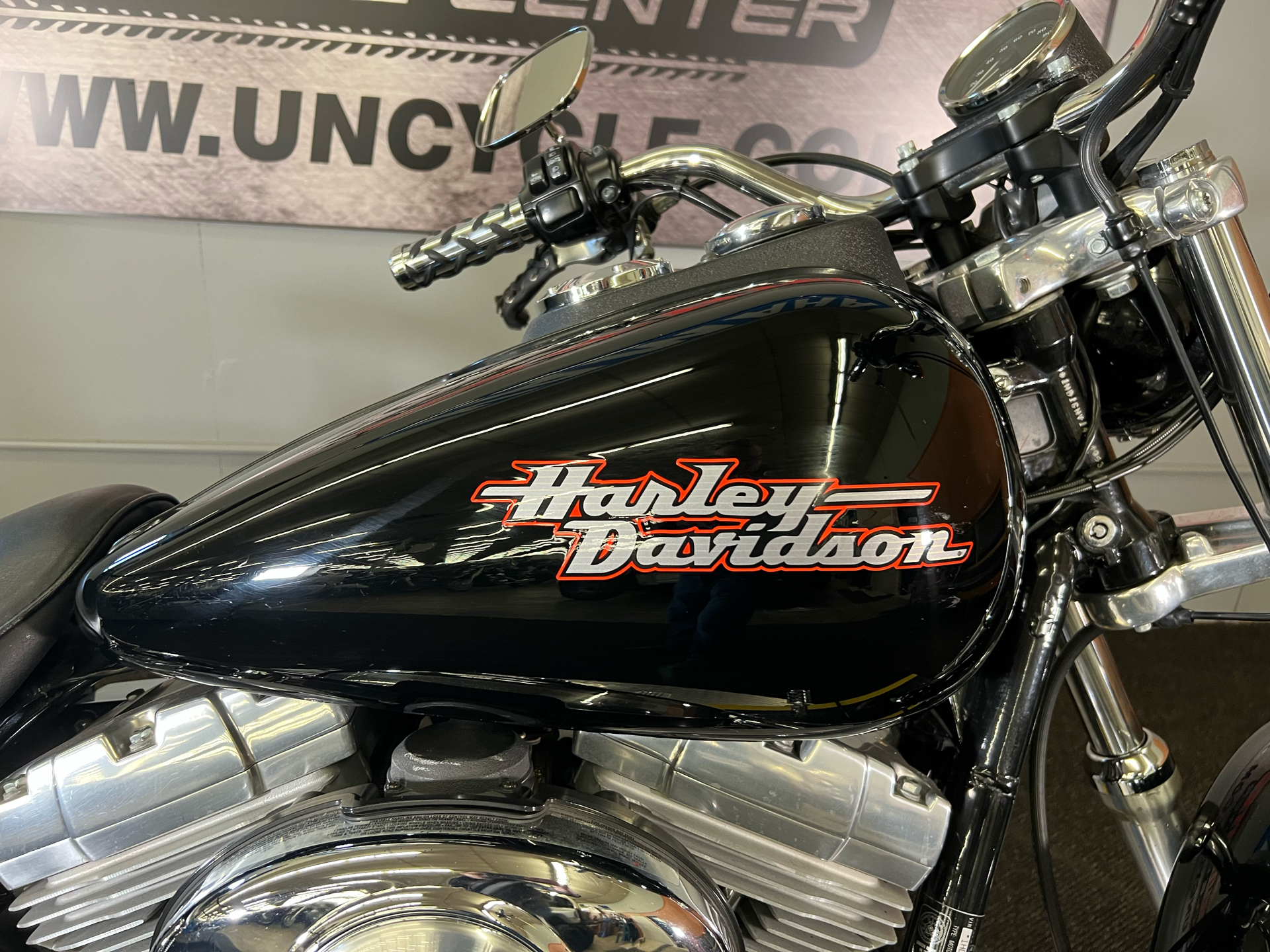 2002 Harley-Davidson FXD Dyna Super Glide® in Tyrone, Pennsylvania - Photo 4