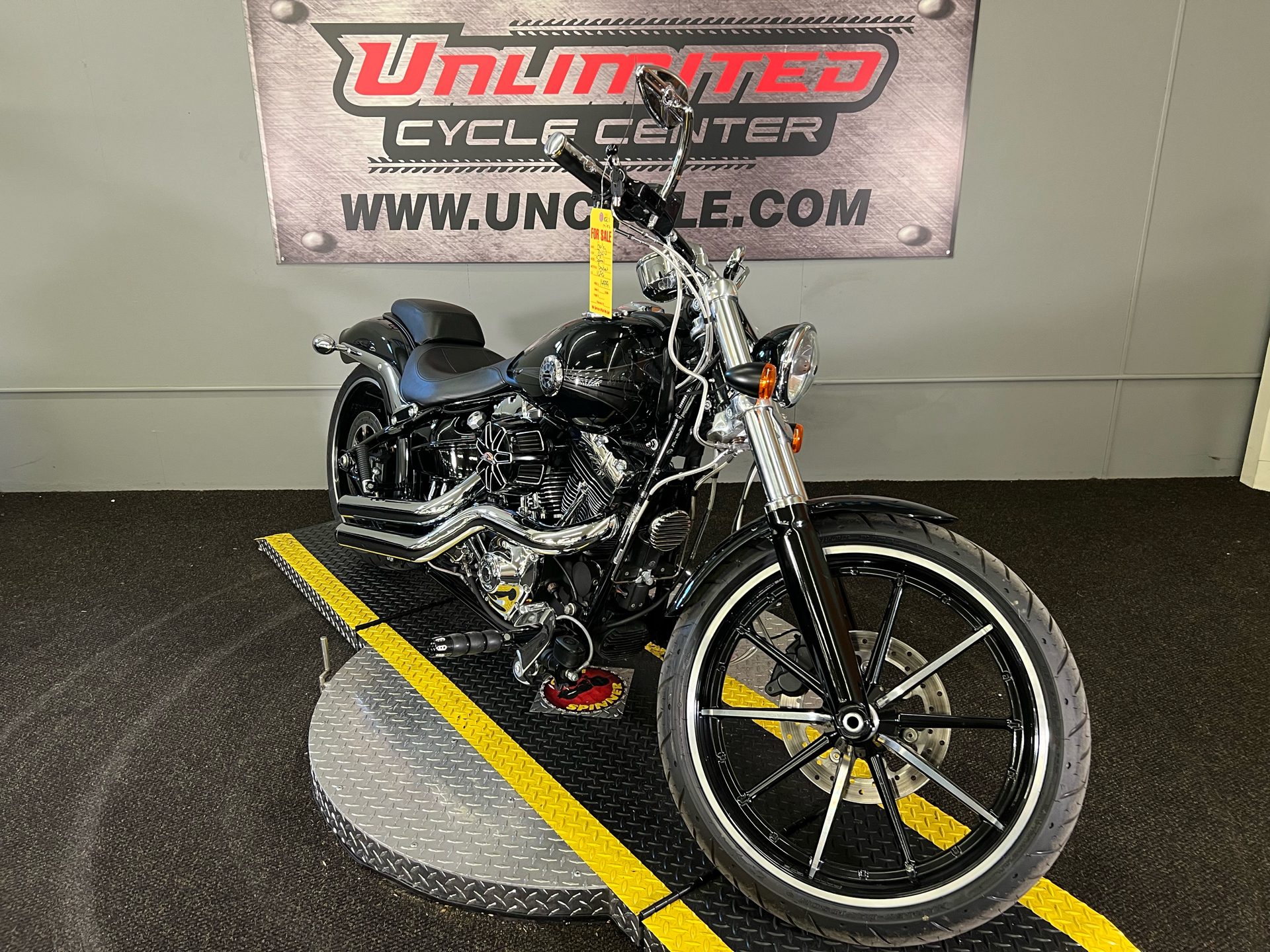 2014 Harley-Davidson Breakout® in Tyrone, Pennsylvania - Photo 1