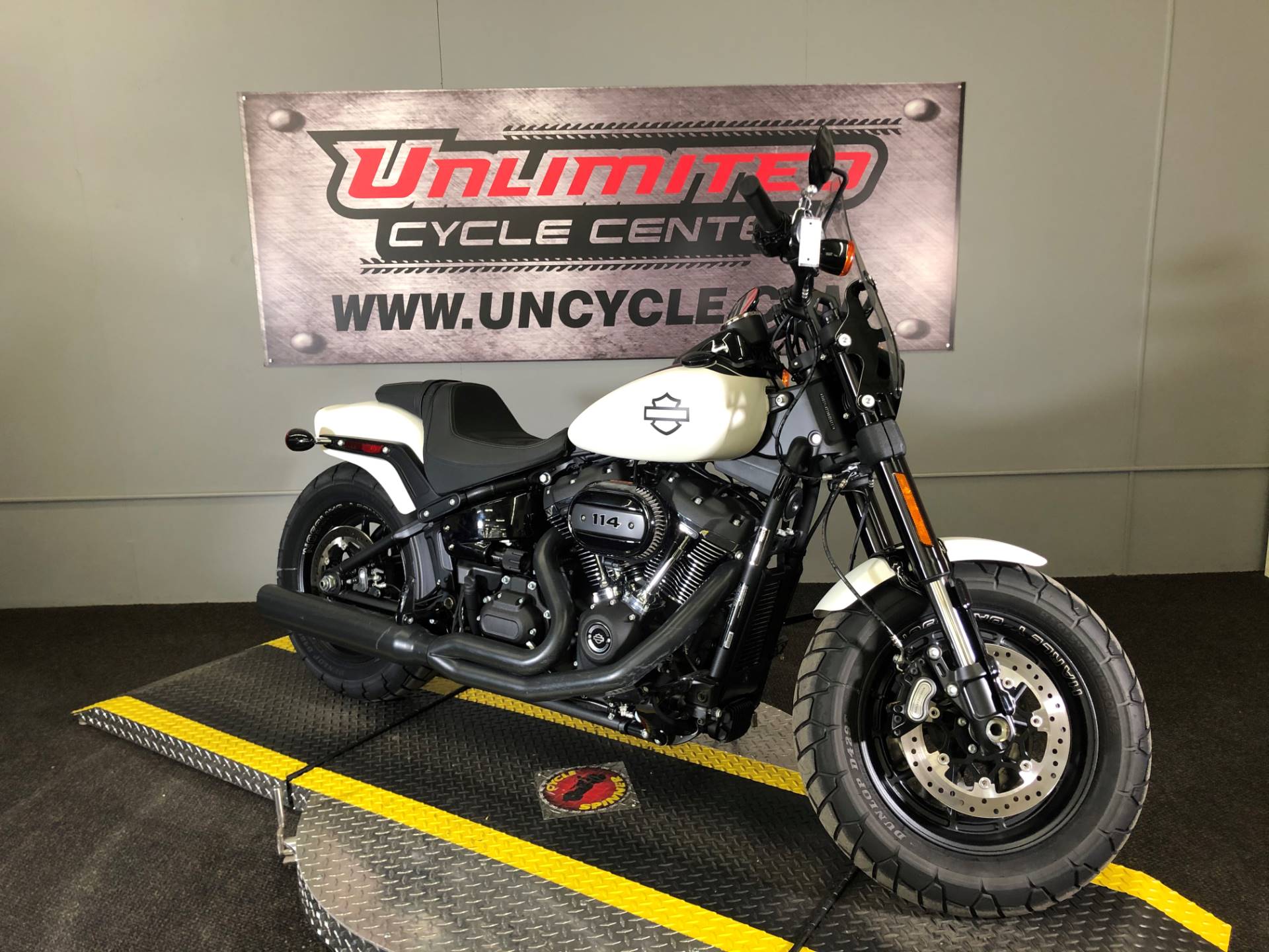 Used 2019 Harley Davidson Fat Bob 114 Motorcycles In Tyrone Pa 026117 Bonneville Salt Denim