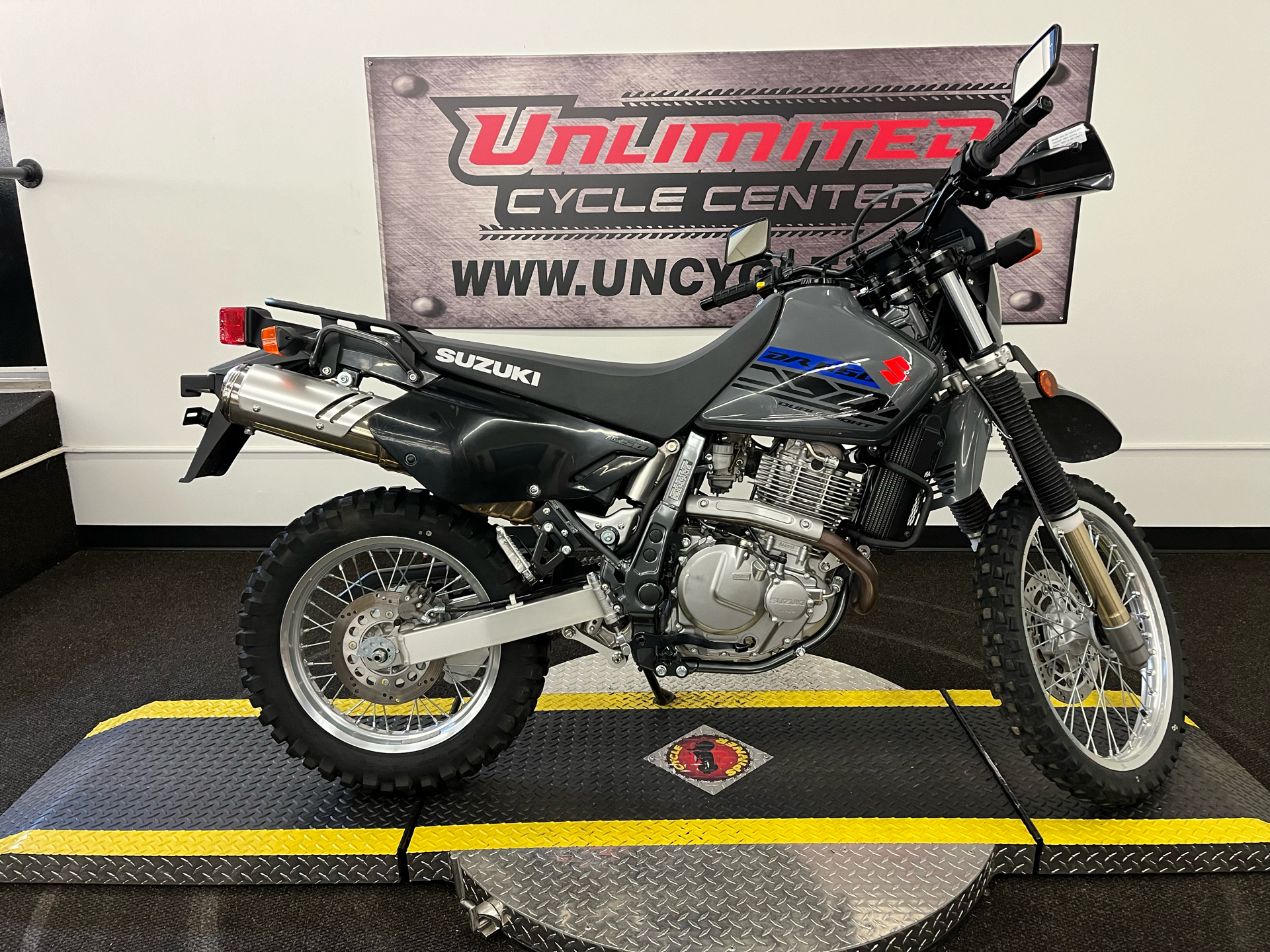 2020 Suzuki DR650S in Tyrone, Pennsylvania - Photo 3