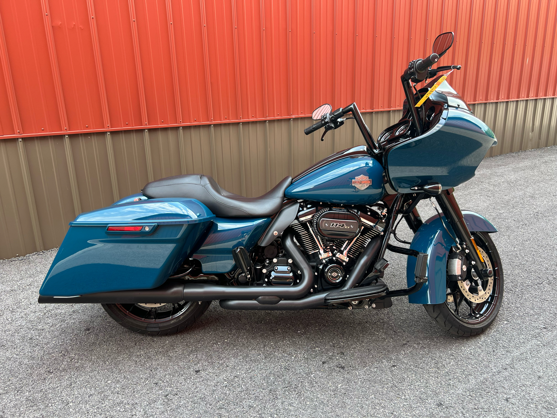 2021 Harley-Davidson Road Glide® Special in Tyrone, Pennsylvania - Photo 2