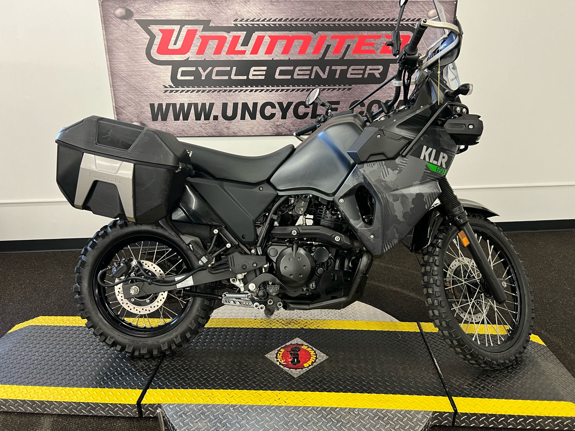 2022 Kawasaki KLR 650 Adventure in Tyrone, Pennsylvania - Photo 2