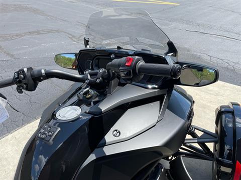 2022 Can-Am Spyder F3 Limited in Tyrone, Pennsylvania - Photo 5