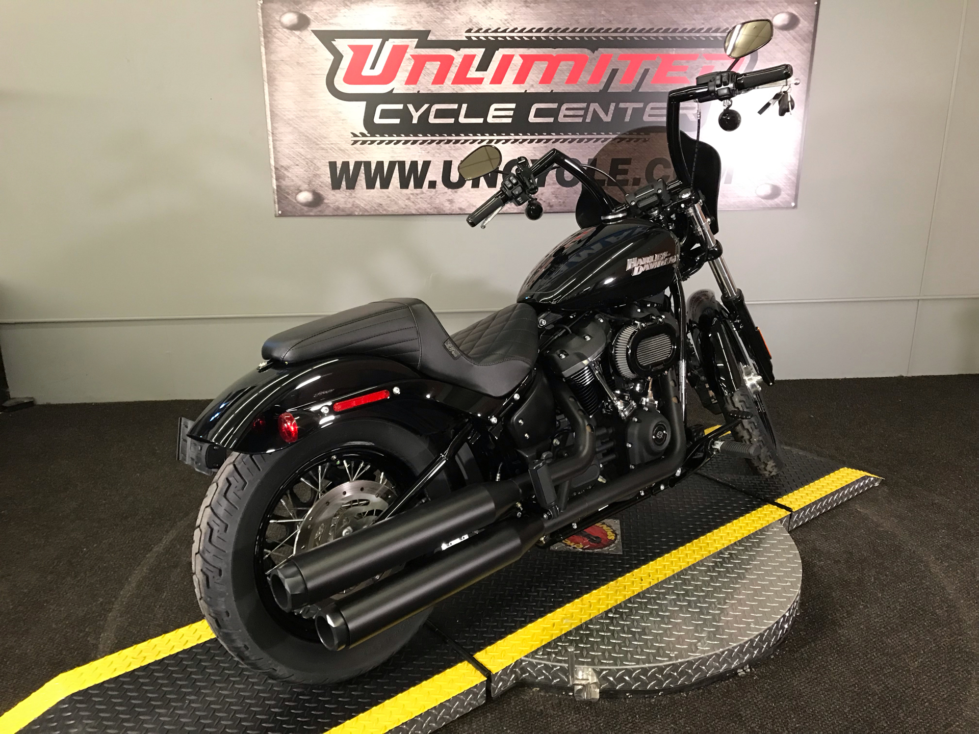 2019 Harley-Davidson Street Bob® in Tyrone, Pennsylvania - Photo 15