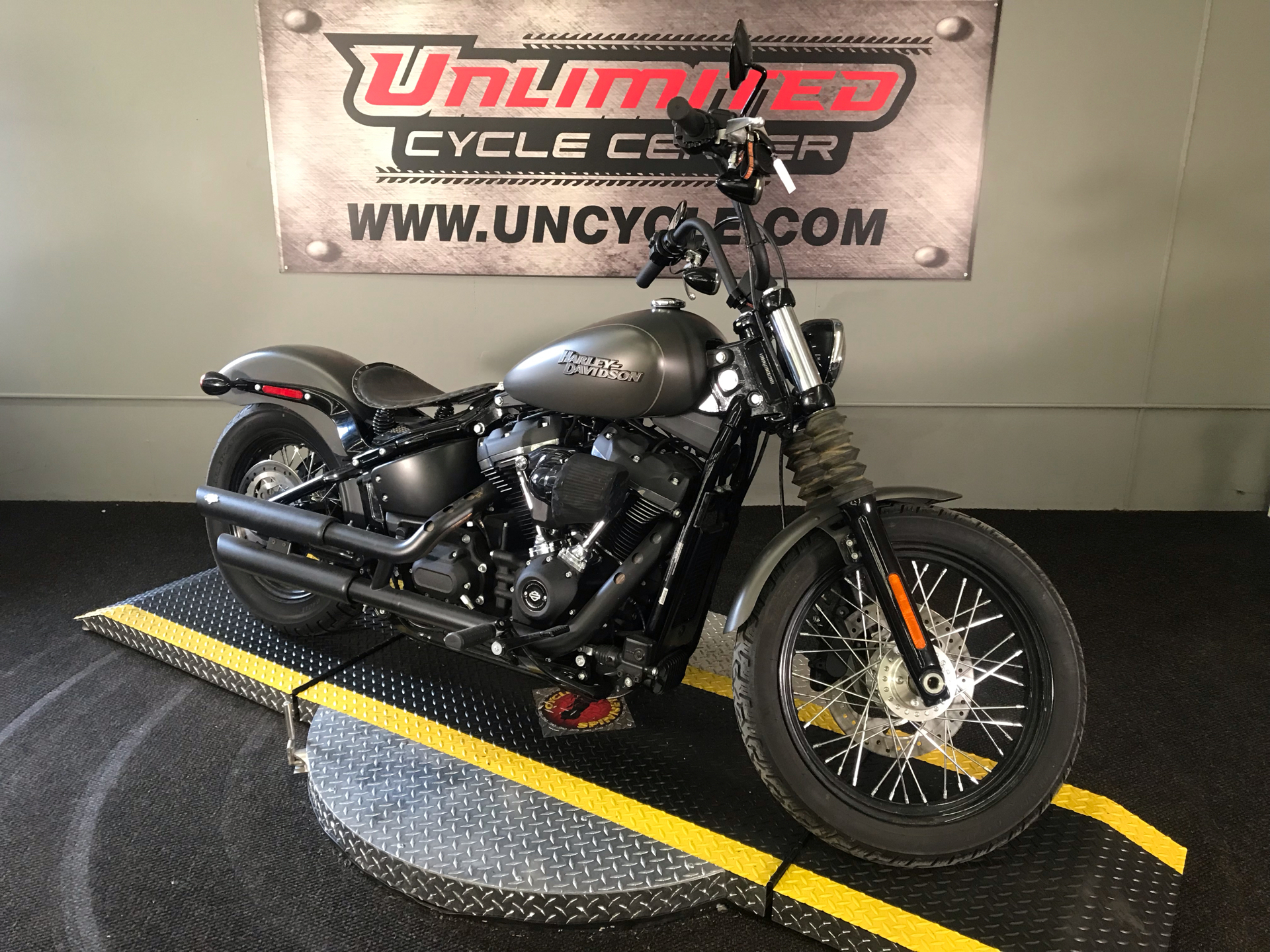 2019 Harley-Davidson Street Bob® in Tyrone, Pennsylvania - Photo 1
