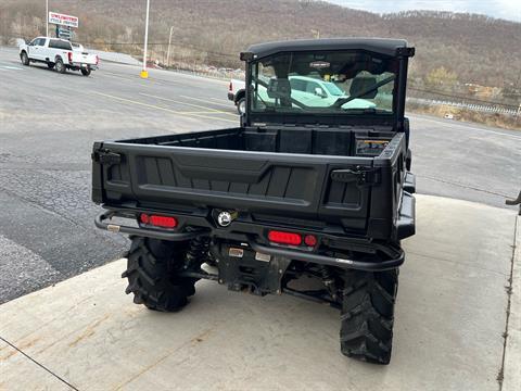 2022 Can-Am Defender 6x6 CAB Limited in Tyrone, Pennsylvania - Photo 7