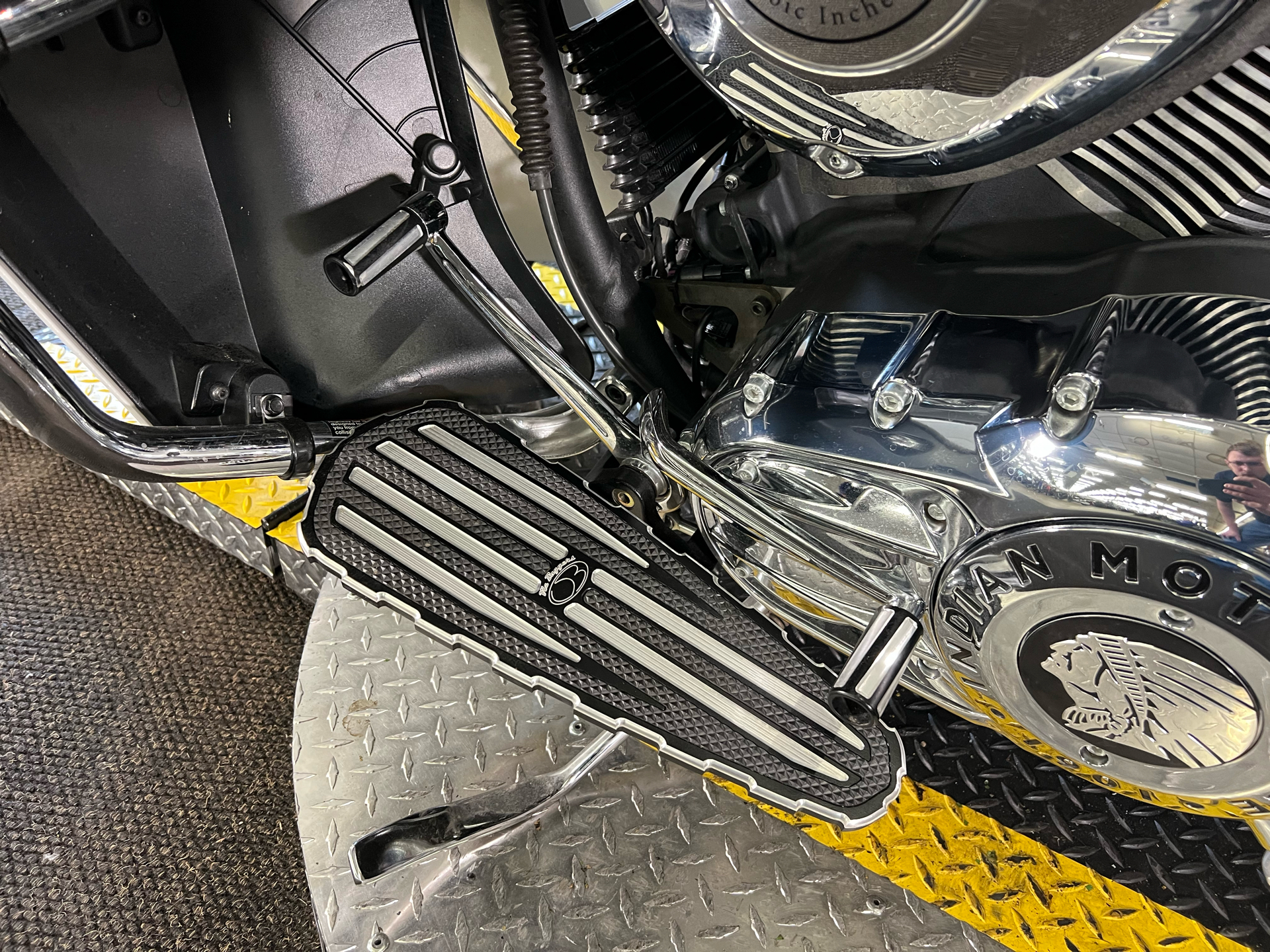 2018 Indian Motorcycle Roadmaster® ABS in Tyrone, Pennsylvania - Photo 11