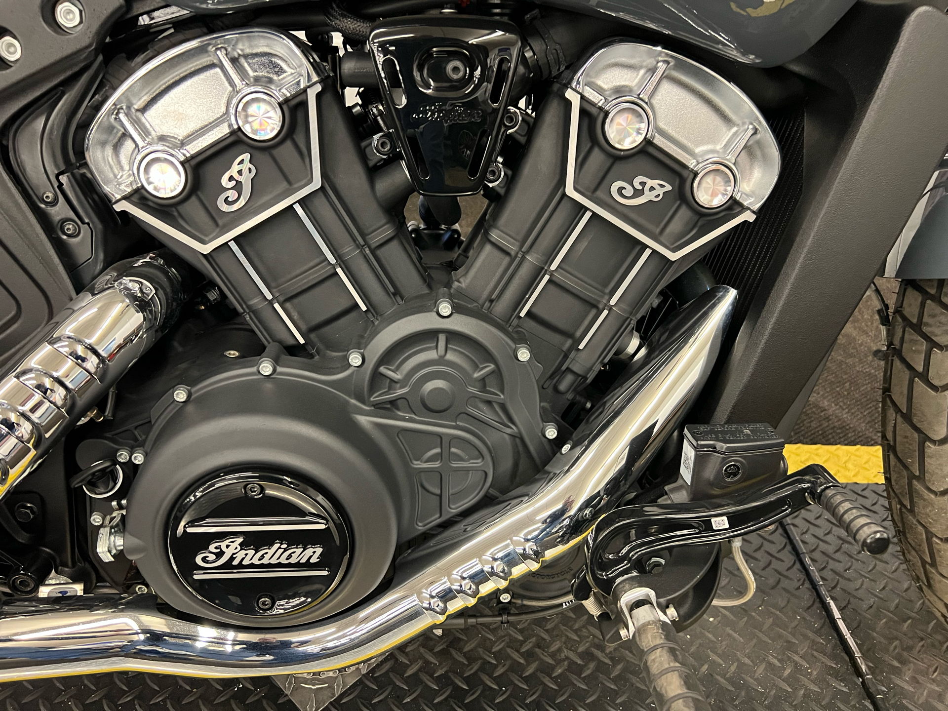 2021 Indian Motorcycle Scout® Bobber Twenty ABS in Tyrone, Pennsylvania - Photo 3