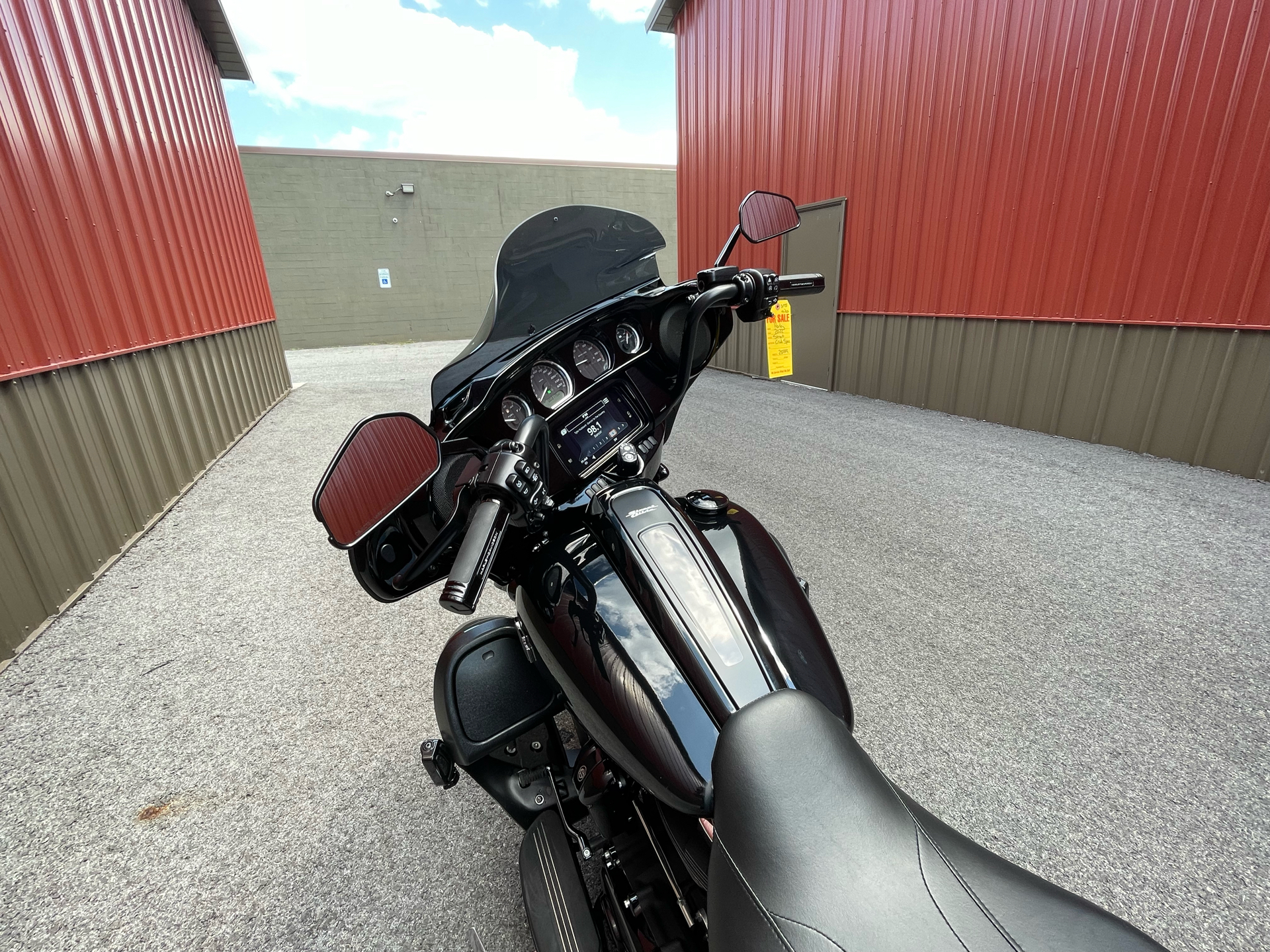 2022 Harley-Davidson Street Glide® Special in Tyrone, Pennsylvania - Photo 9