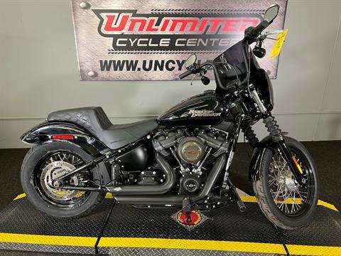2018 Harley-Davidson Street Bob® 107 in Tyrone, Pennsylvania - Photo 2