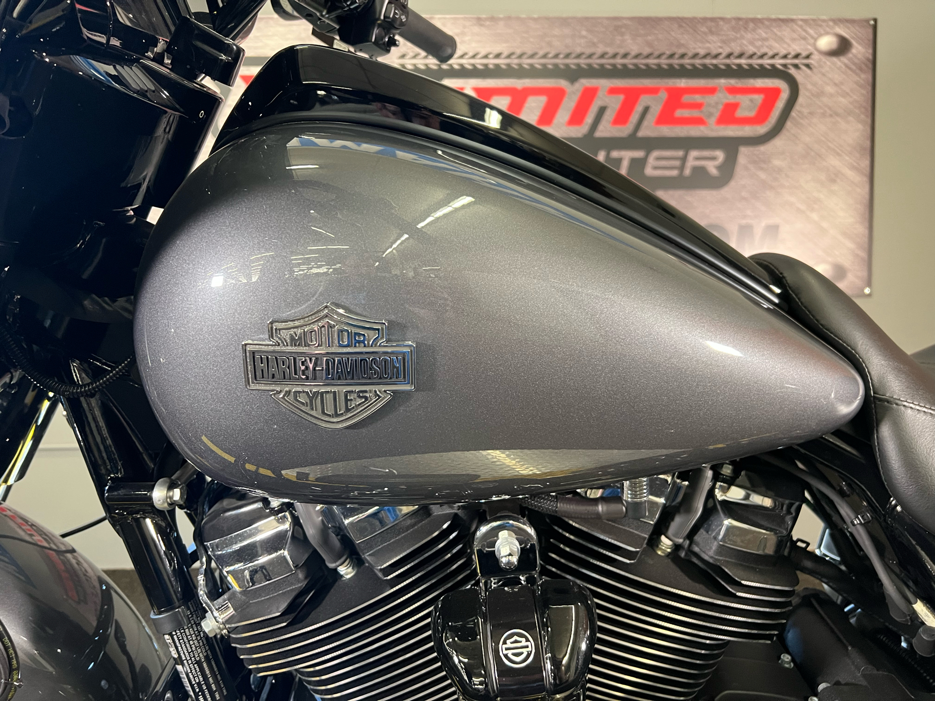 2021 Harley-Davidson Street Glide® Special in Tyrone, Pennsylvania - Photo 10