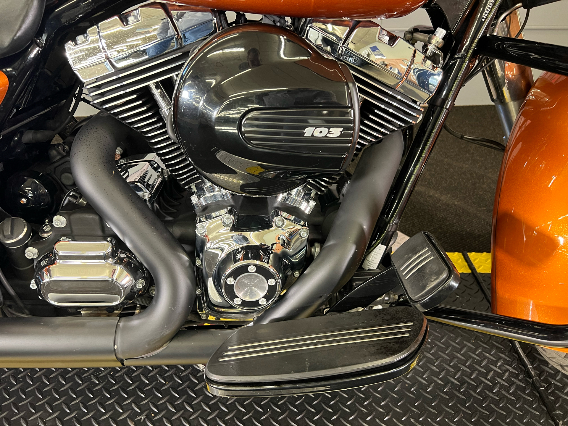 2015 Harley-Davidson Street Glide® Special in Tyrone, Pennsylvania - Photo 3
