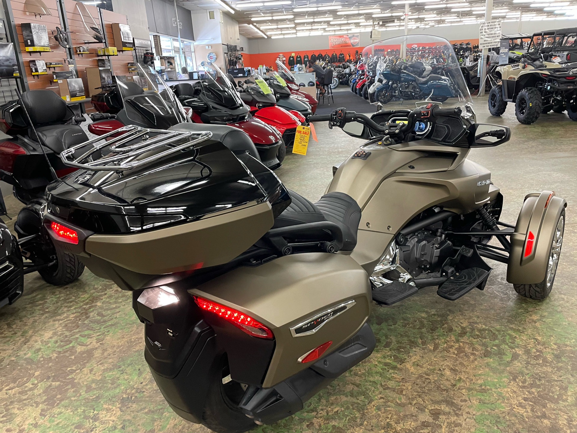 2020 Can-Am Spyder F3 Limited in Tyrone, Pennsylvania - Photo 3