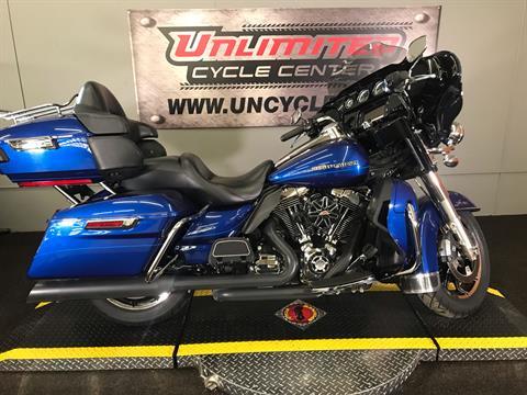 2015 Harley-Davidson Ultra Limited in Tyrone, Pennsylvania - Photo 2
