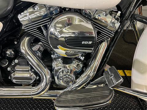 2015 Harley-Davidson Street Glide® Special in Tyrone, Pennsylvania - Photo 3