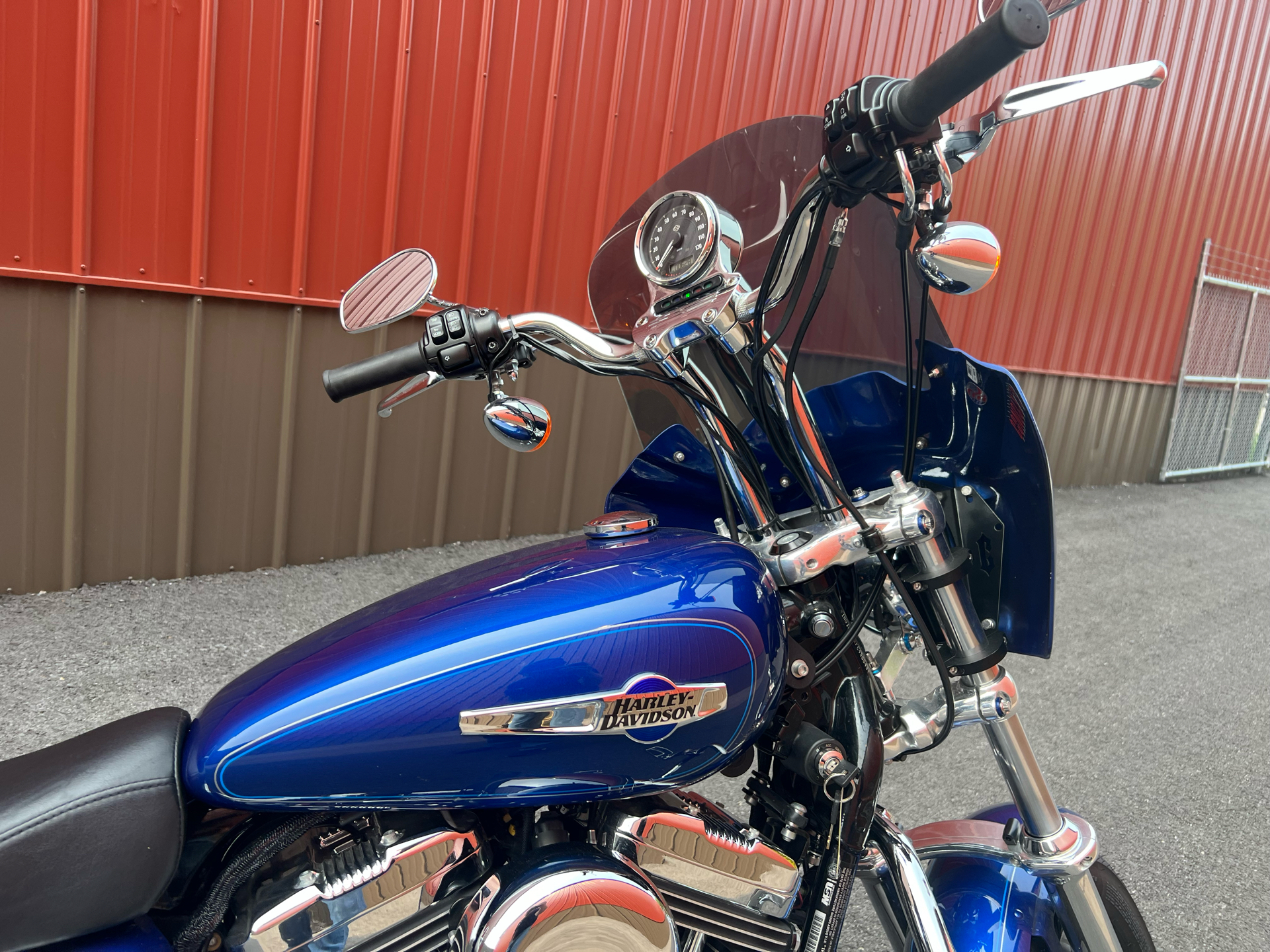 2015 Harley-Davidson 1200 Custom in Tyrone, Pennsylvania - Photo 4