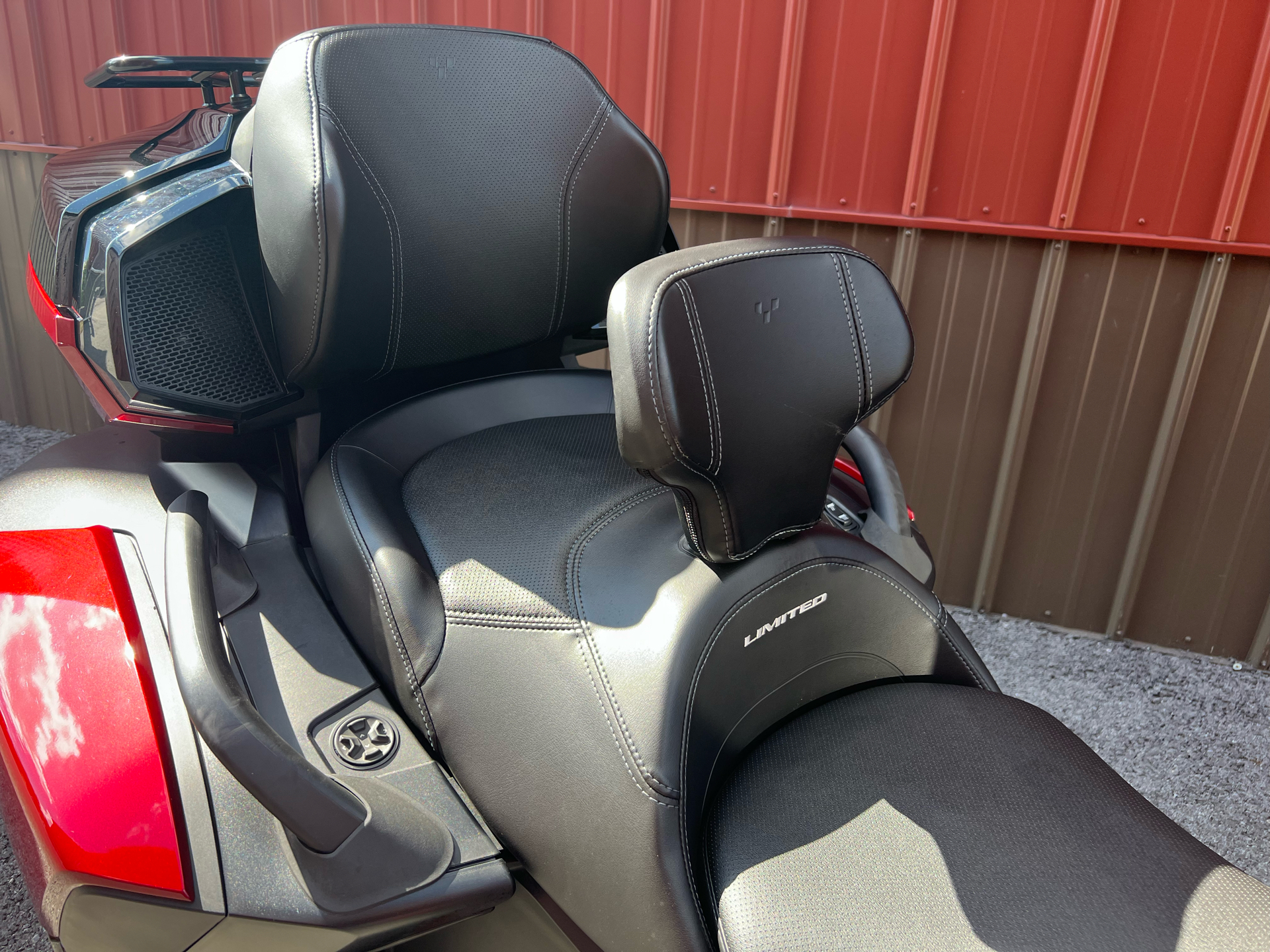 2021 Can-Am Spyder RT Limited in Tyrone, Pennsylvania - Photo 11