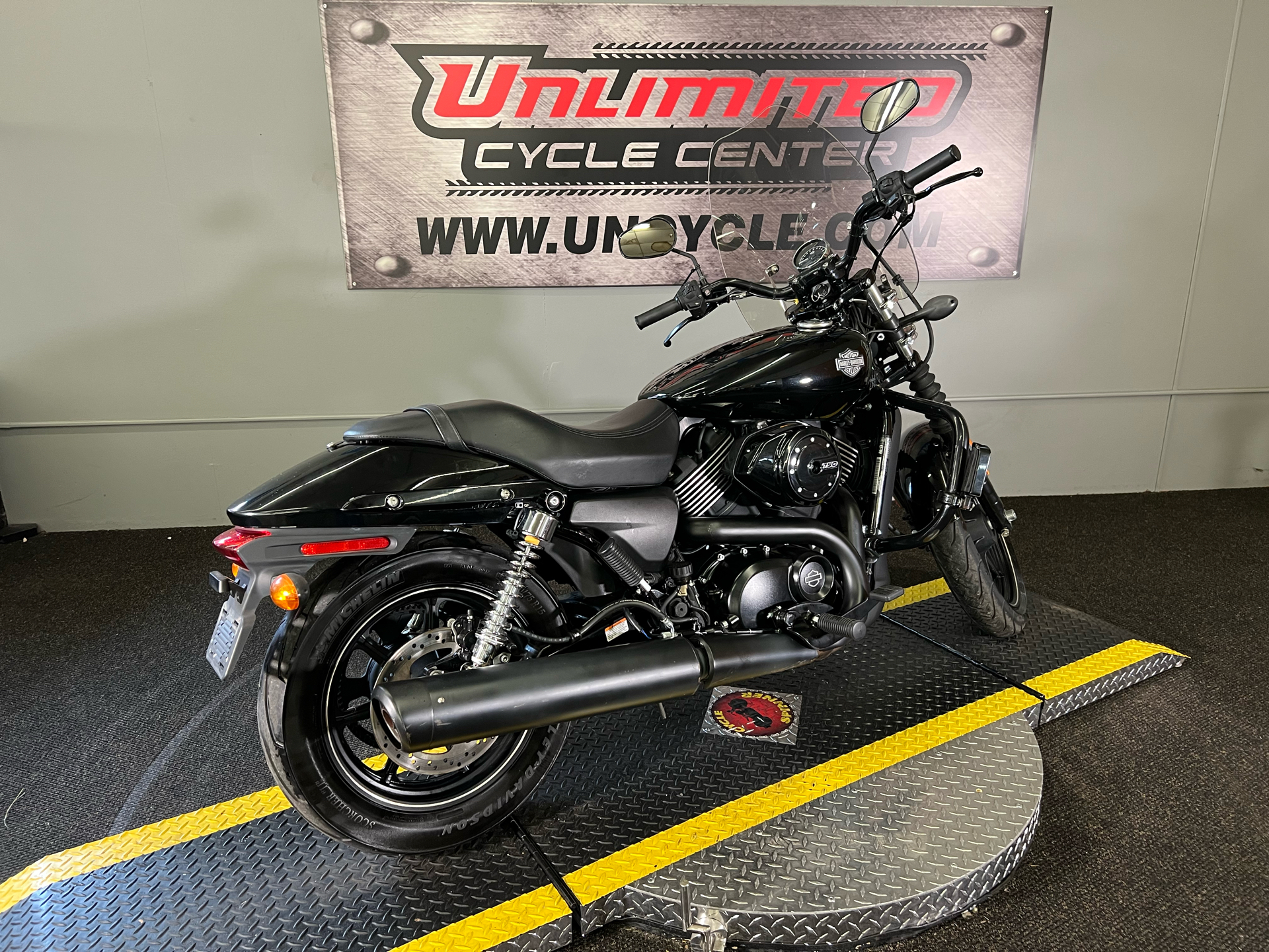 2018 Harley-Davidson Street® 750 in Tyrone, Pennsylvania - Photo 13
