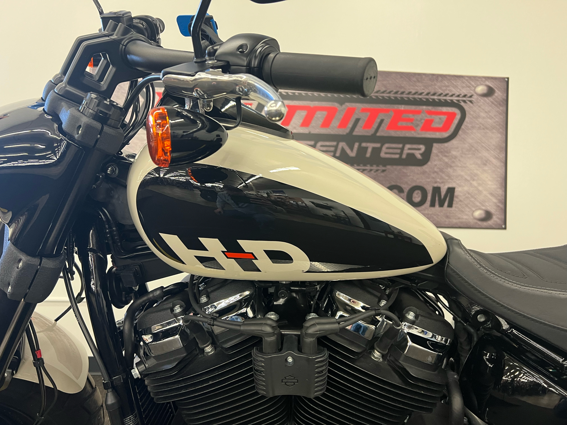 2022 Harley-Davidson Fat Bob® 114 in Tyrone, Pennsylvania - Photo 10