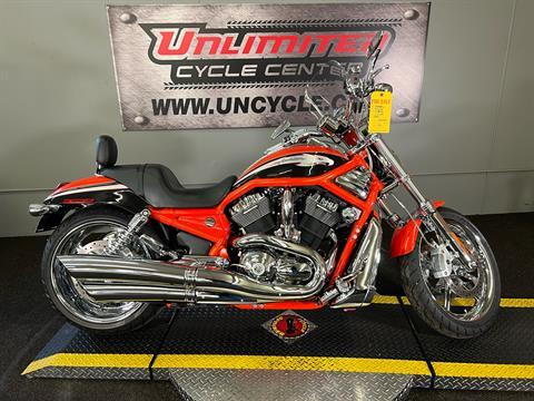 2006 Harley-Davidson CVO™ Screamin' Eagle® V-Rod® in Tyrone, Pennsylvania - Photo 2