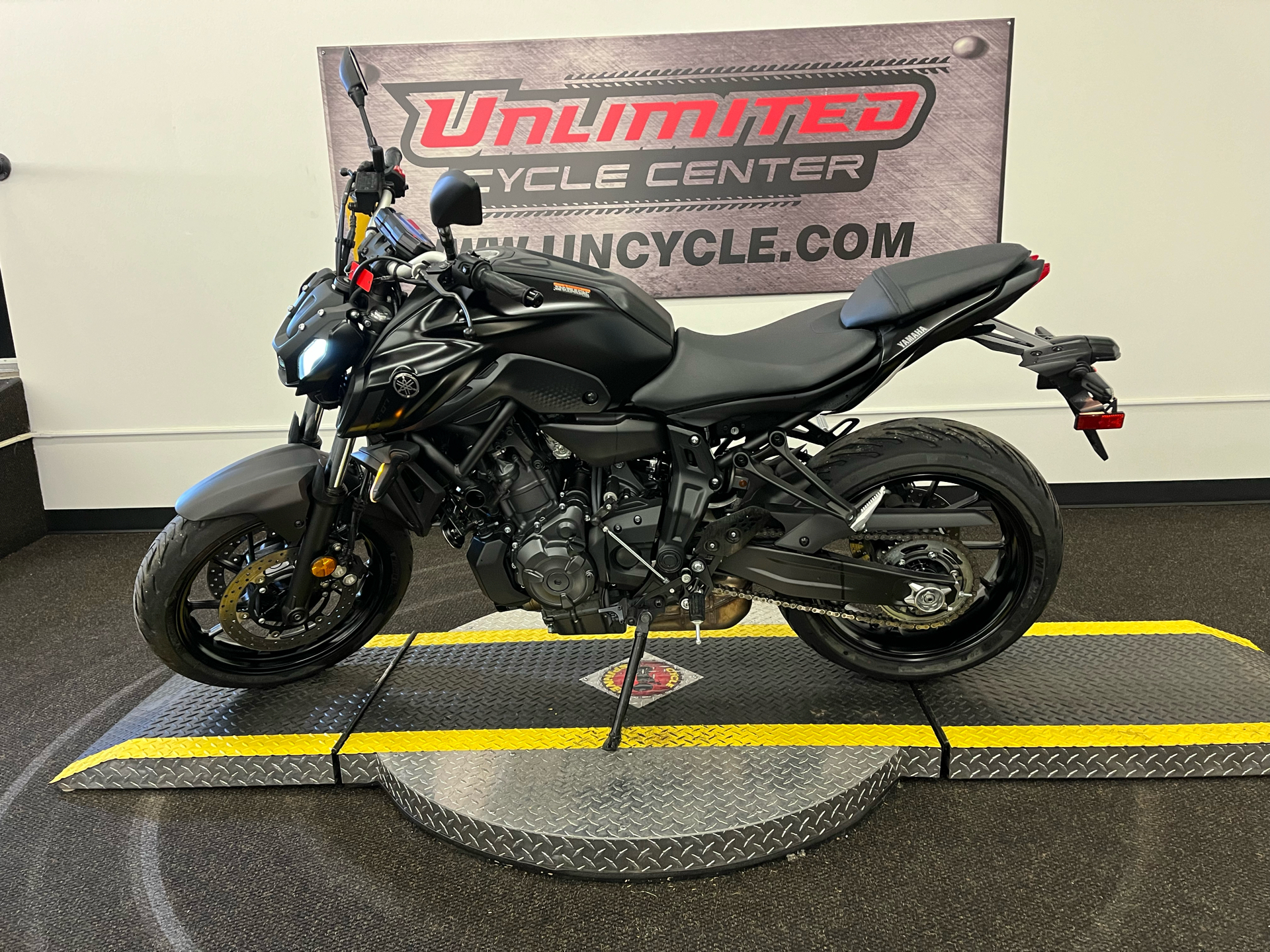 2021 Yamaha MT-07 in Tyrone, Pennsylvania - Photo 2