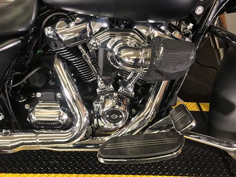 2017 Harley-Davidson Street Glide® in Tyrone, Pennsylvania - Photo 3