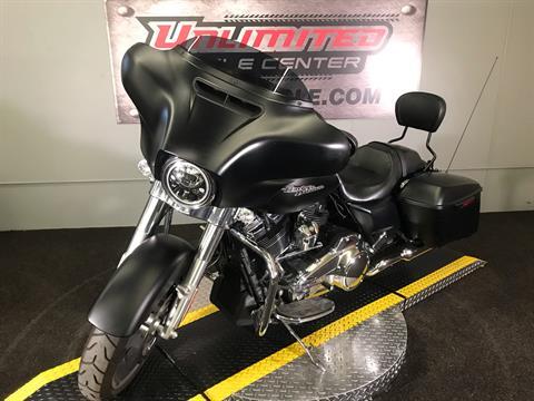 2017 Harley-Davidson Street Glide® in Tyrone, Pennsylvania - Photo 8