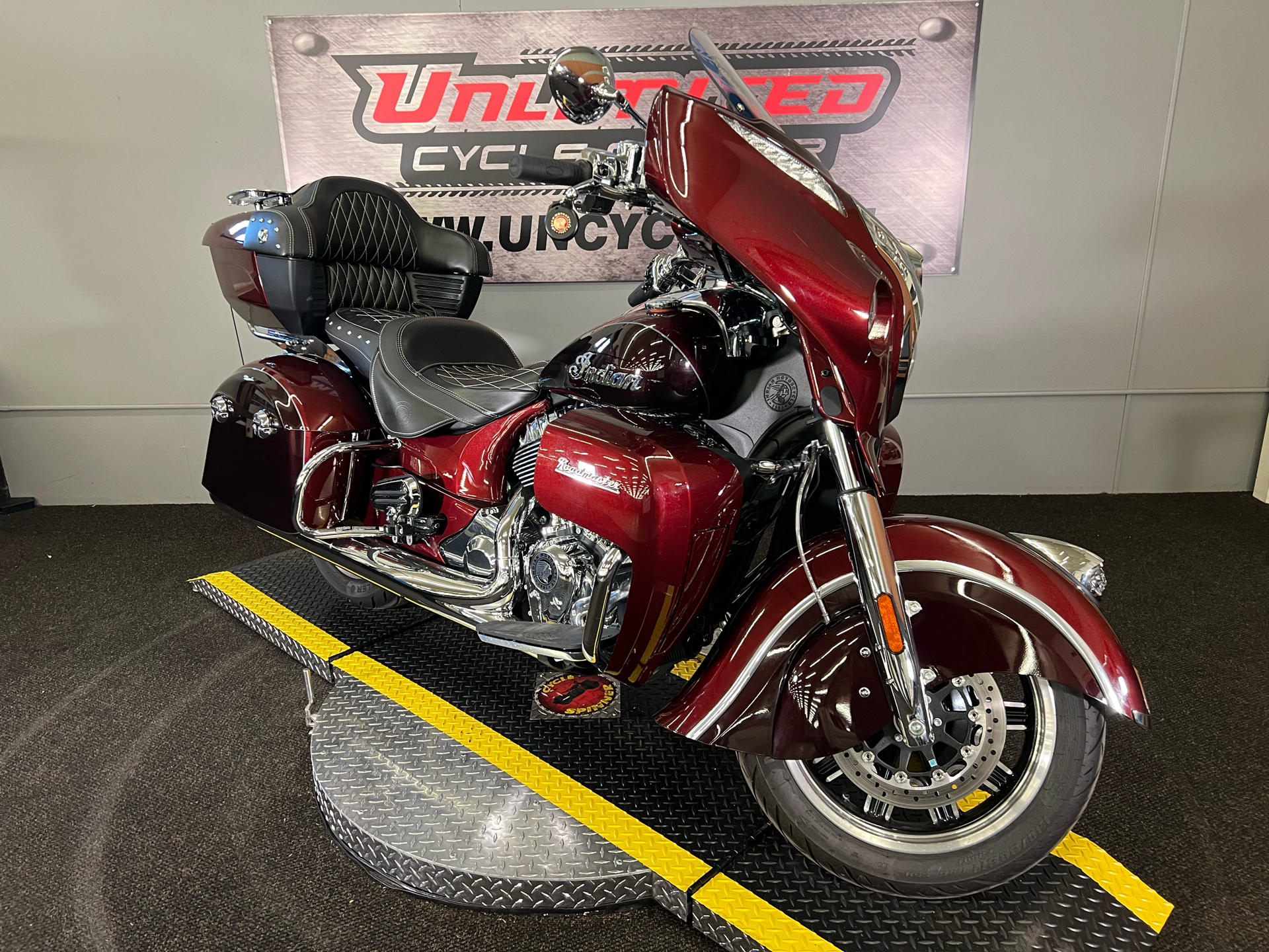 2021 Indian Motorcycle Roadmaster® in Tyrone, Pennsylvania - Photo 1