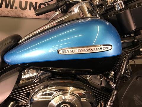 2011 Harley-Davidson Ultra Classic® Electra Glide® in Tyrone, Pennsylvania - Photo 4