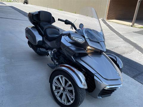 2017 Can-Am Spyder F3 Limited in Tyrone, Pennsylvania - Photo 4