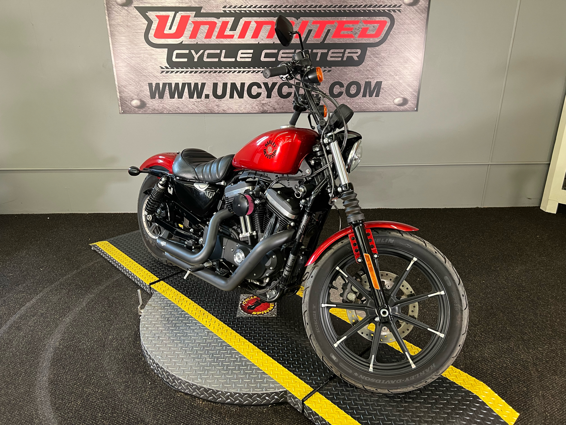 2019 Harley-Davidson Iron 883™ in Tyrone, Pennsylvania - Photo 1
