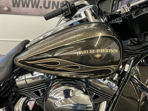 2016 Harley-Davidson Street Glide® Special in Tyrone, Pennsylvania - Photo 4