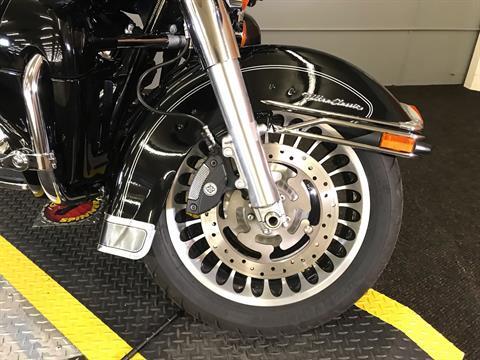 2013 Harley-Davidson Ultra Classic® Electra Glide® in Tyrone, Pennsylvania - Photo 6