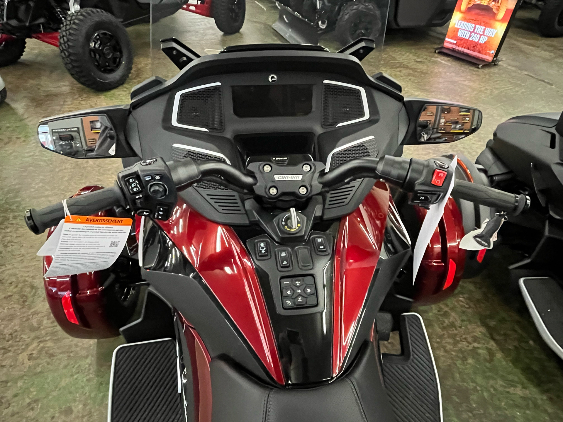 2023 Can-Am Spyder RT Limited in Tyrone, Pennsylvania - Photo 6