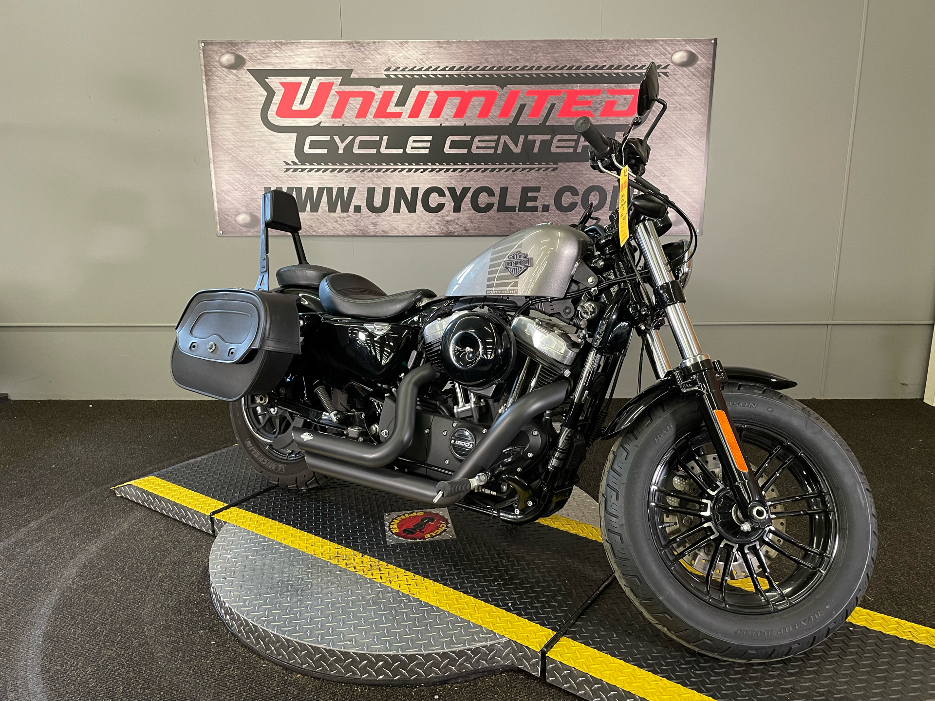 2016 Harley-Davidson Forty-Eight® in Tyrone, Pennsylvania - Photo 1