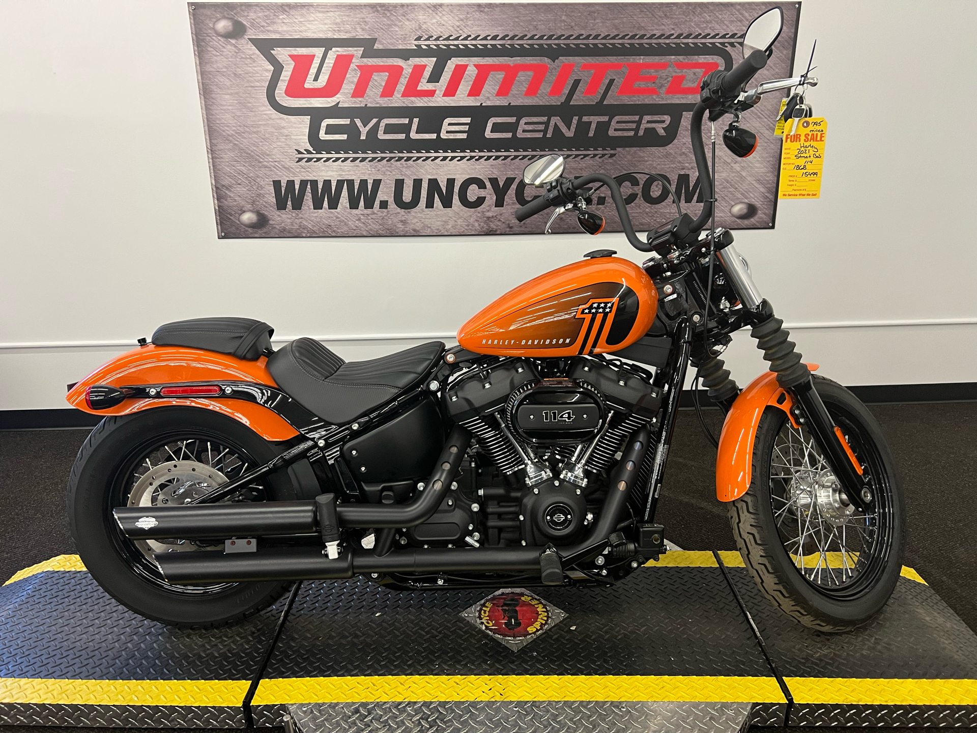 2021 Harley-Davidson Street Bob® 114 in Tyrone, Pennsylvania - Photo 2