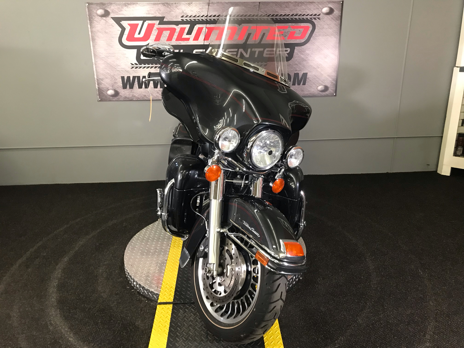 2009 Harley-Davidson Ultra Classic® Electra Glide® in Tyrone, Pennsylvania - Photo 5