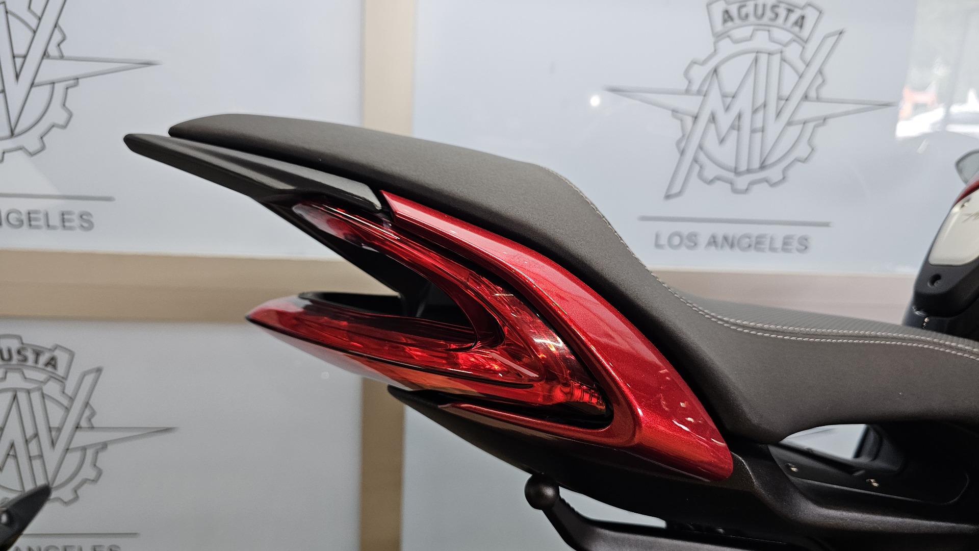 2022 MV Agusta Dragster RR SCS in Santa Monica, California - Photo 24