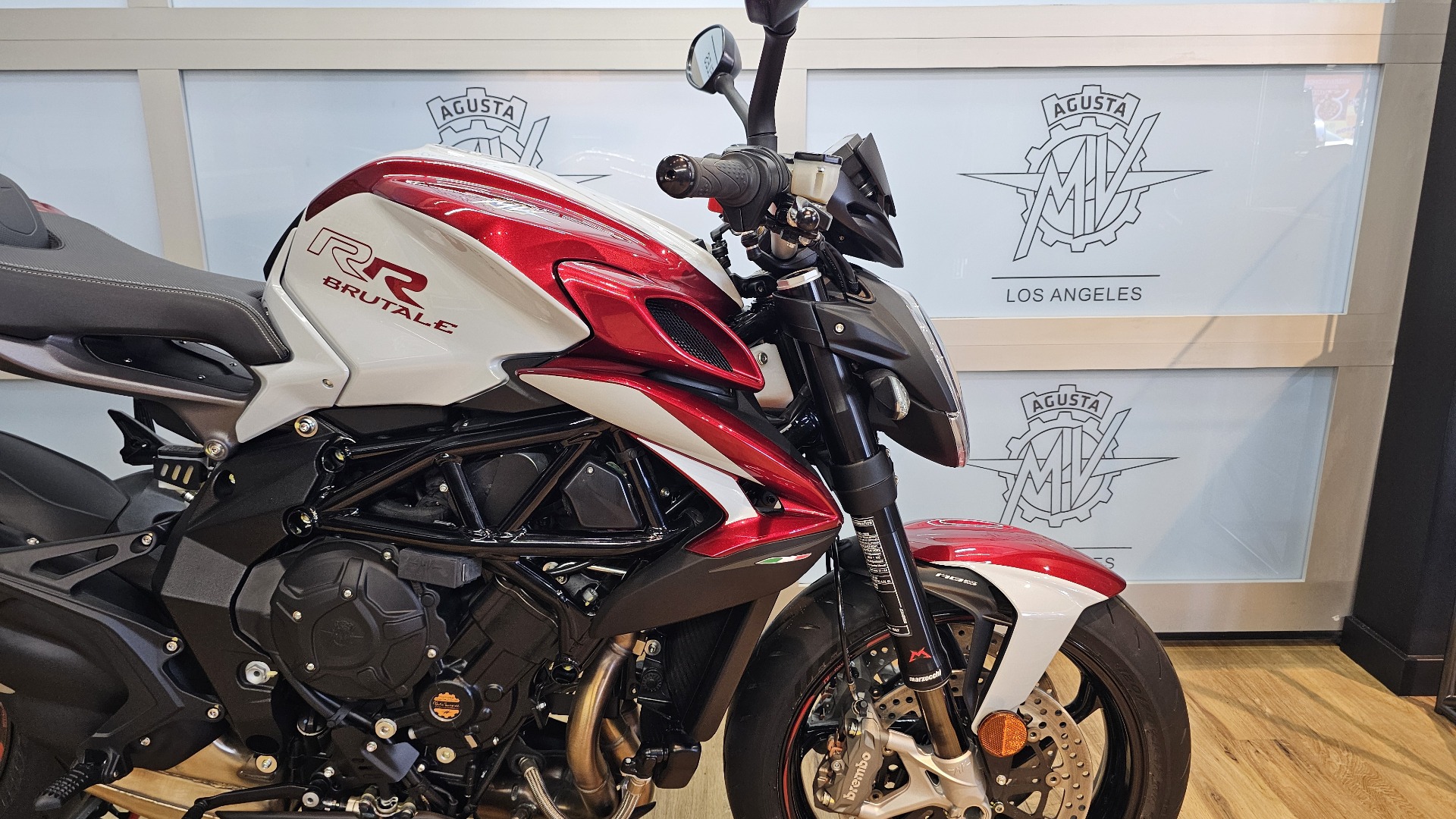 2023 MV Agusta Brutale RR in Santa Monica, California - Photo 5