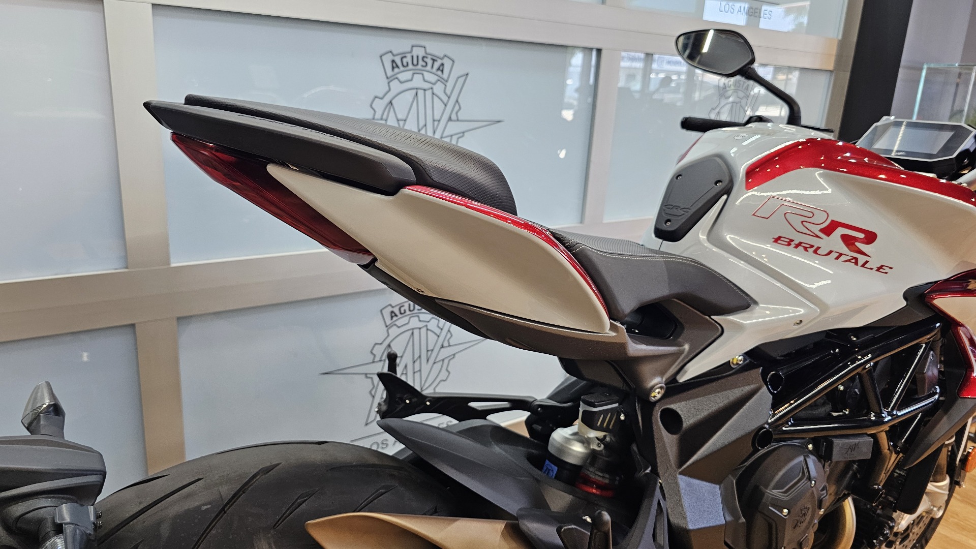 2023 MV Agusta Brutale RR in Santa Monica, California - Photo 10