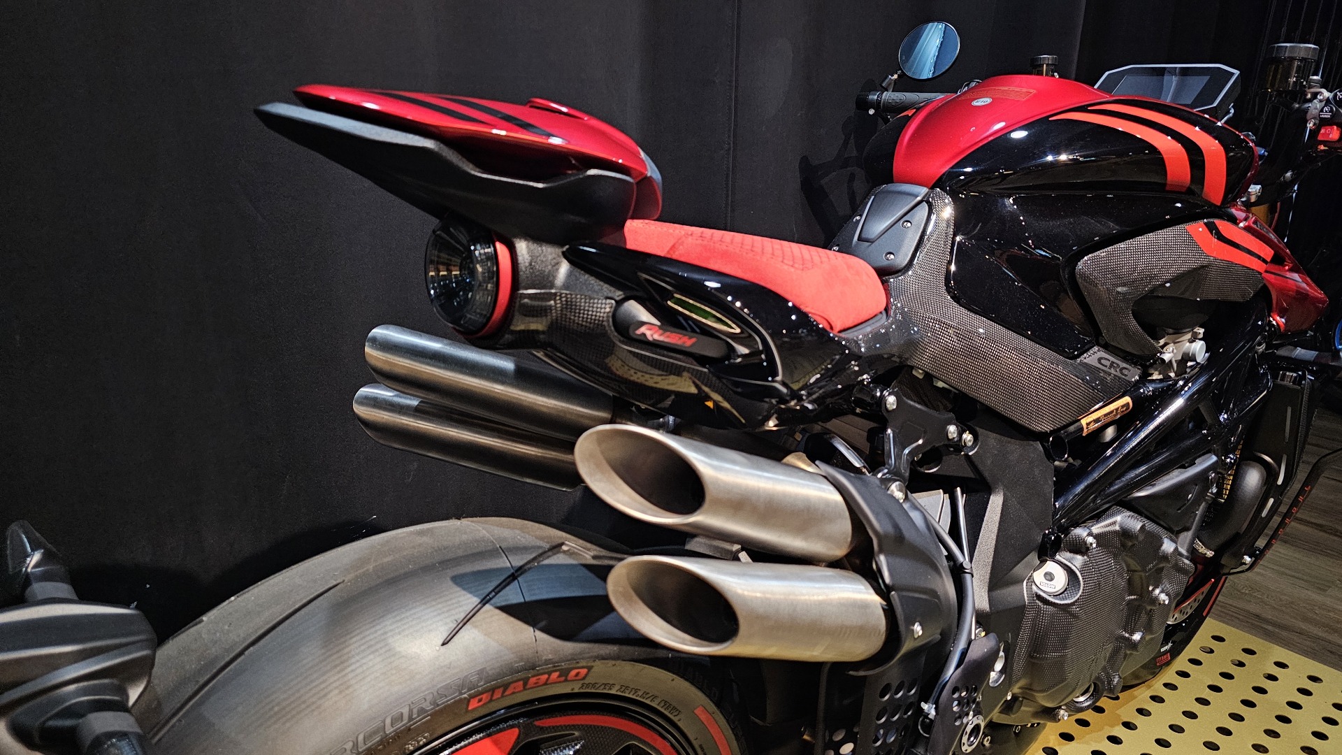 2023 MV Agusta Rush 1000 in Santa Monica, California - Photo 8