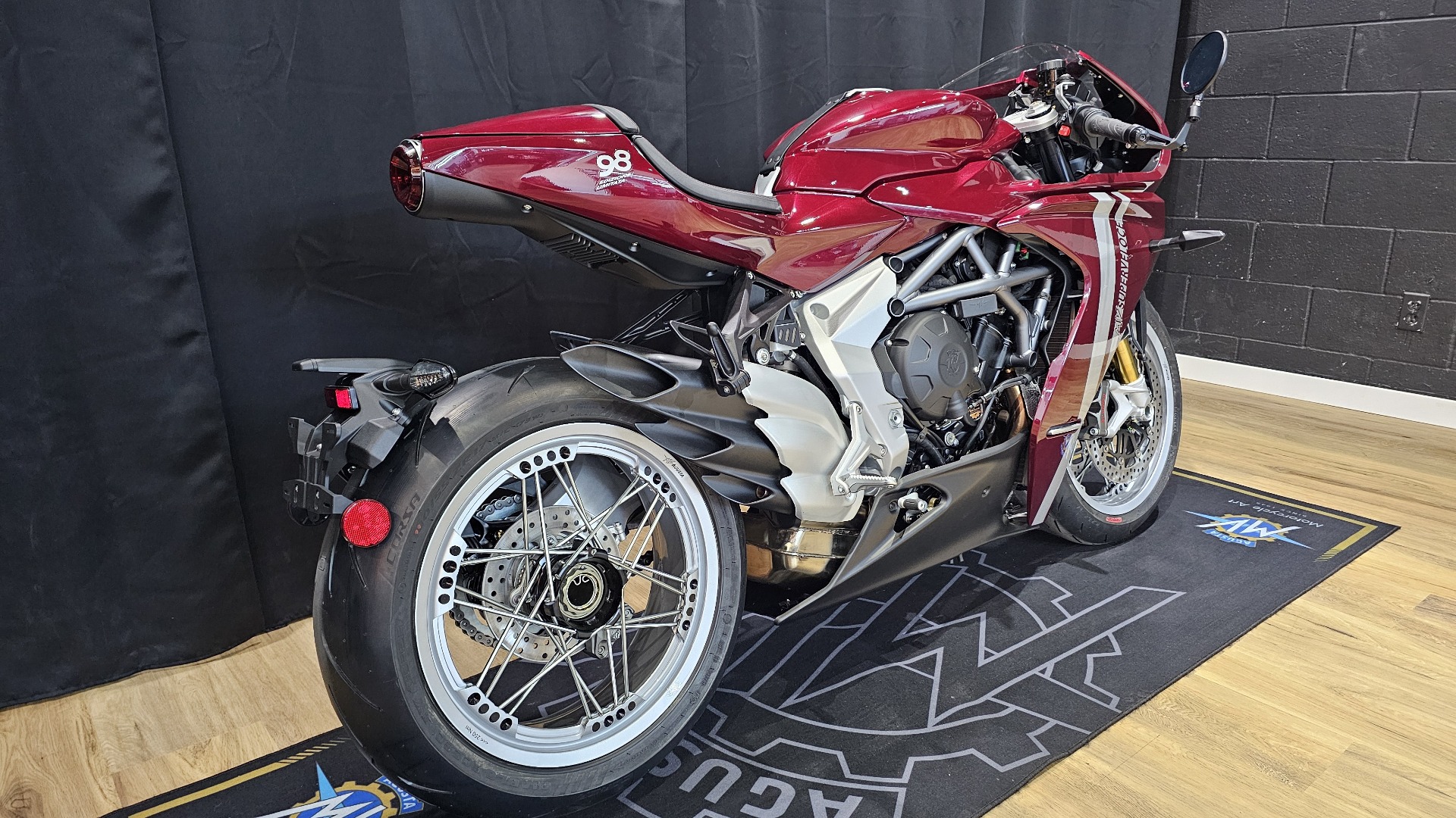 2024 MV Agusta Superveloce 98 in Santa Monica, California - Photo 7