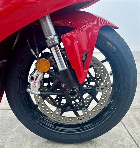 2019 Ducati Panigale V4 in Los Angeles, California - Photo 7