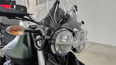 2022 Moto Guzzi V85 TT in Los Angeles, California - Photo 14