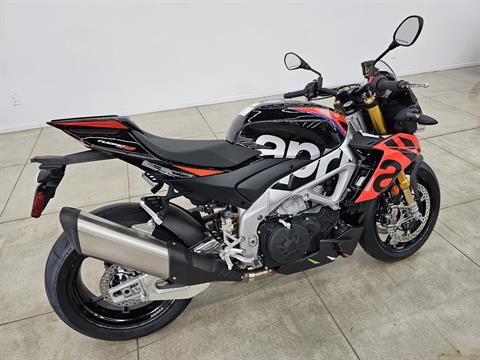 2024 Aprilia Tuono V4 Factory 1100 in Los Angeles, California - Photo 11