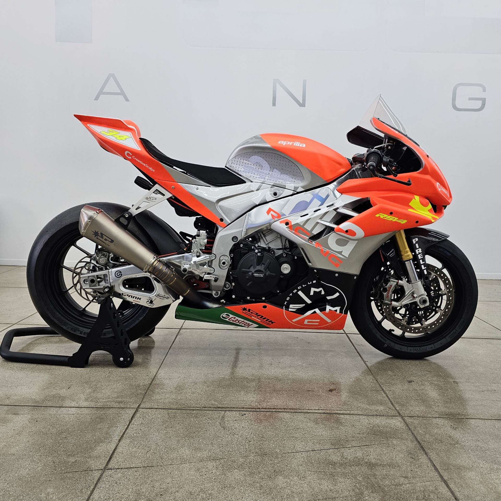 2022 Aprilia RSV4 1100 in Los Angeles, California - Photo 1